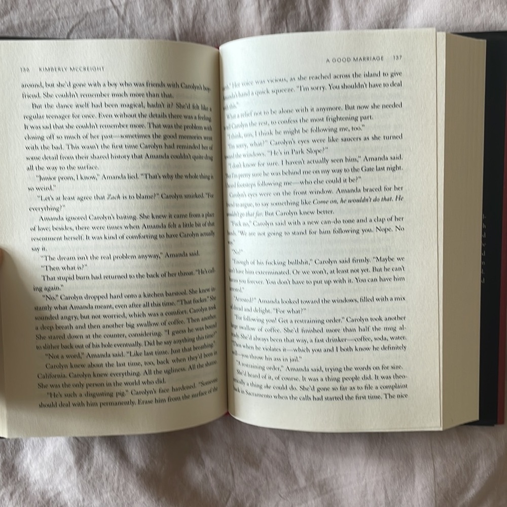 Good Marriage: A Novel - Hardcover
McCreight, Kimberly - Picture 7 of 7